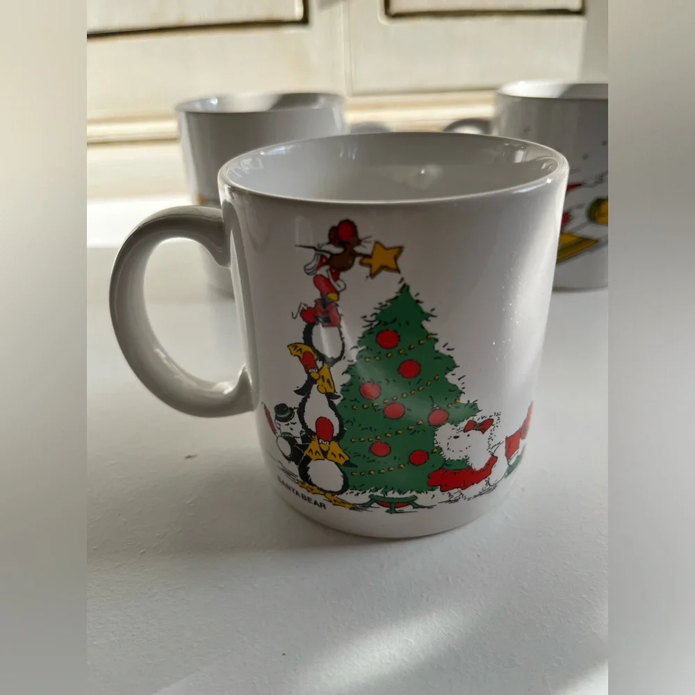Vintage 1988 Santa Bear & His Polar Club Dayton Hudson Set Of 4 Mugs Cups
